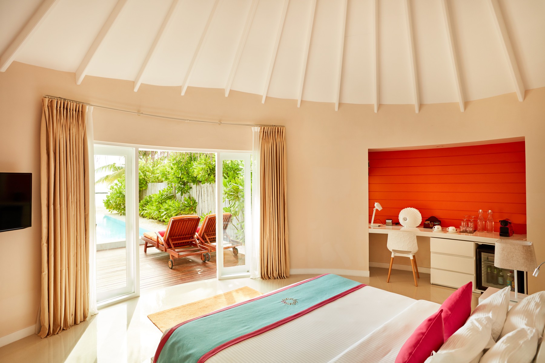 Beach Villa with Pool